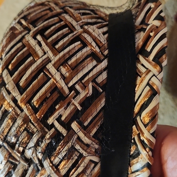 Vintage 60s union made straw hat with mesh overlay black gold EUC - Picture 6 of 7